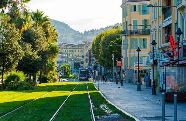 Studio neuf 25 m2, terrasse 35 m2 proche port Nice, Centre ville Esterno foto